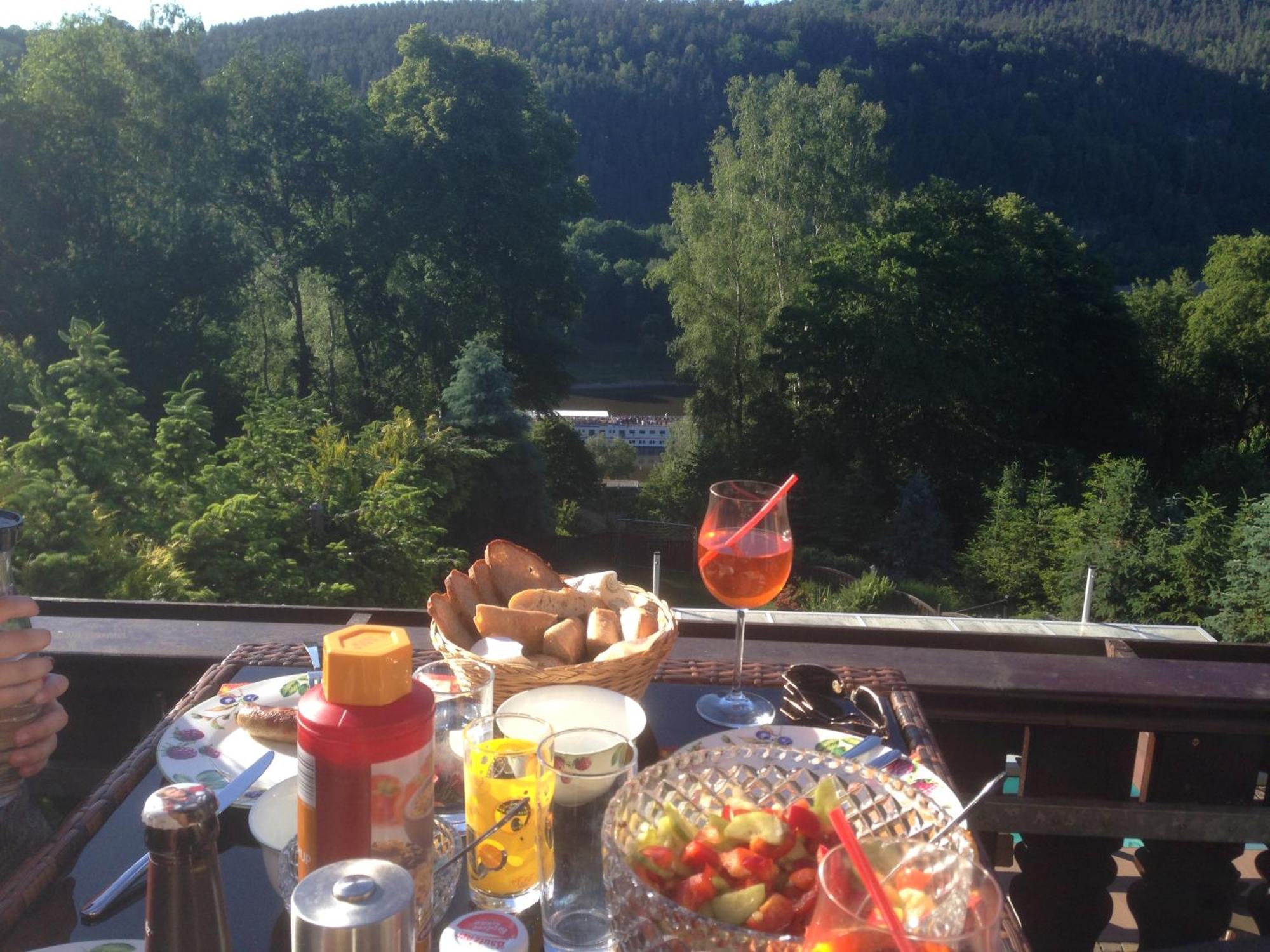 Ferienwohnung 1 Festungsblick Konigstein an der Elbe Bagian luar foto